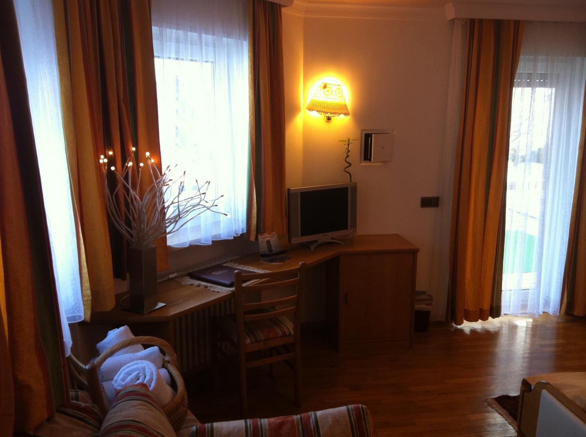 סלבה די ואל גרדנה Hotel Serena מראה חיצוני תמונה
